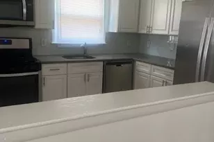105 Evergreen St, Bayonne, NJ 07002 - Photo 7