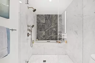 75 Park Ln S, Jersey City, NJ 07310 - Photo 15