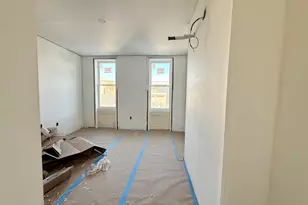 147 New York Ave, Jersey City, NJ 07307 - Photo 9