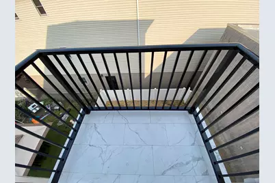 176 Avenue F #2, Bayonne, NJ 07002 - Photo 5