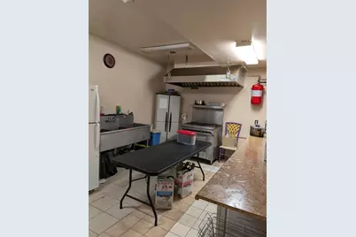 453 Avenue C, Bayonne, NJ 07002 - Photo 9