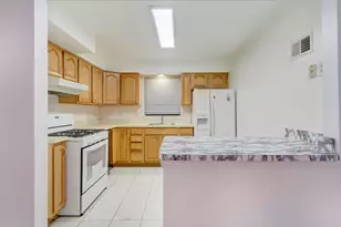 25 Skillman Ave, Jersey City, NJ 07306 - Photo 7