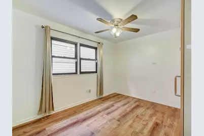 25 Skillman Ave #1, Jersey City, NJ 07306 - Photo 9