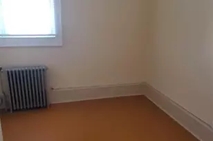 300 New York Ave, Jersey City, NJ 07307 - Photo 7