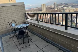 7004 Blvd E, Guttenberg, NJ 07093 - Photo 5