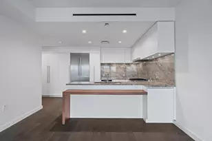 320 Adolphus Ave, Cliffside Park, NJ 07010 - Photo 5