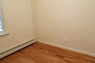 39 Bowers St, Jersey City, NJ 07307 - Photo 3