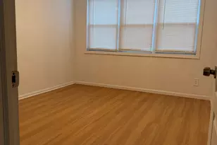 298 Princeton Ave, Jersey City, NJ 07305 - Photo 11