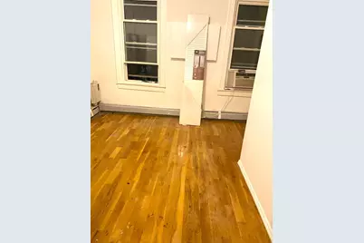 37 Logan Ave #2, Jersey City, NJ 07306 - Photo 9