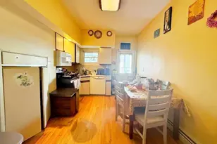 208 70th St, Guttenberg, NJ 07093 - Photo 7