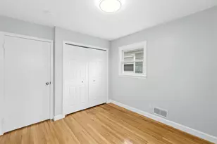 178 W 33rd St, Bayonne, NJ 07002 - Photo 13