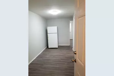 38 Fisk St #ground fl, Jersey City, NJ 07305 - Photo 3