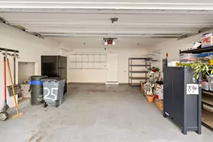 25 Creekside Ct, Secaucus, NJ 07094 - Photo 17