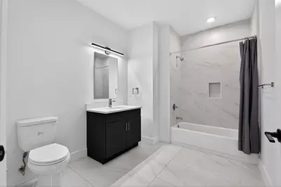 43-45 West 32nd St #204, Bayonne, NJ 07002 - Photo 9