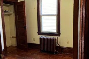 135 Sherman Pl, Jersey City, NJ 07307 - Photo 11