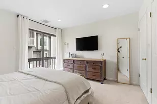 855 Valley Brook Ave, Lyndhurst Township, NJ 07071 - Photo 15