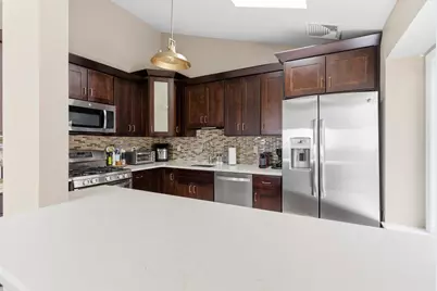 855 Valley Brook Ave #2G, Lyndhurst Township, NJ 07071 - Photo 9