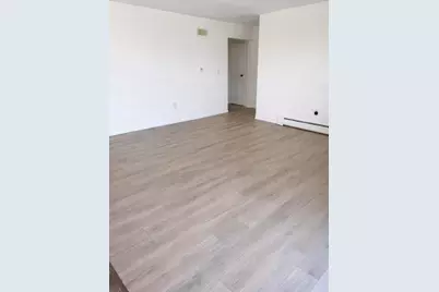 2200 Paterson Plank Rd #5, North Bergen, NJ 07047 - Photo 3