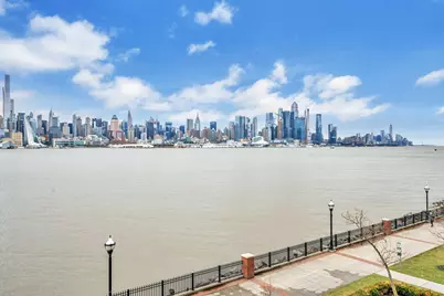 24 Avenue At Port Imperial #404, West New York, NJ 07093 - Photo 23