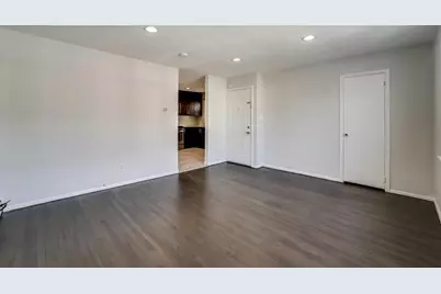 194 Hancock Ave #3, Jersey City, NJ 07307 - Photo 7