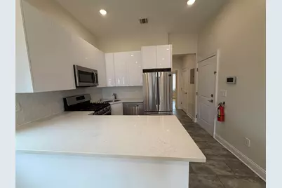 84 Van Wagenen Ave #3L, Jersey City, NJ 07306 - Photo 5