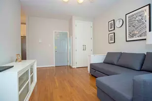 271 York St, Jersey City, NJ 07302 - Photo 5