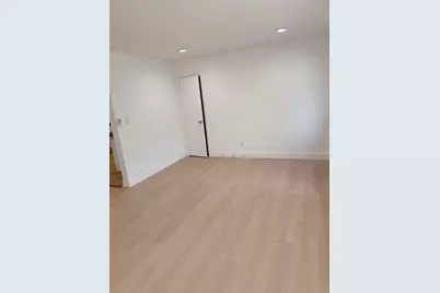 24 East 18th St #1, Bayonne, NJ 07002 - Photo 11