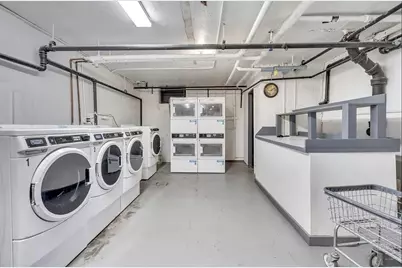 165 Vroom St #1M, Jersey City, NJ 07306 - Photo 9