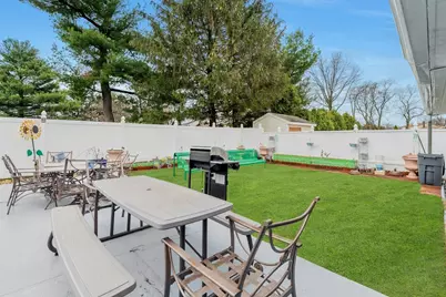 8 Monaghan Rd, Edison, NJ 08817 - Photo 25