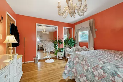 8 Monaghan Rd, Edison, NJ 08817 - Photo 17