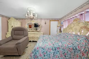 8 Monaghan Rd, Edison, NJ 08817 - Photo 9