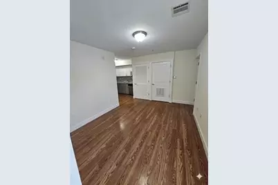 110 39th St #1, Union City, NJ 07087 - Photo 3