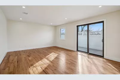 927 Pavonia Ave #2, Jersey City, NJ 07306 - Photo 17