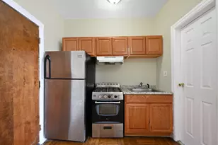 124 Storms Ave, Jersey City, NJ 07306 - Photo 9