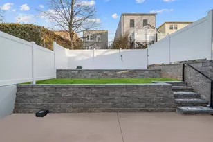 272 Terrace Ave, Jersey City, NJ 07307 - Photo 21