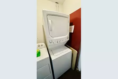 682 Summit Ave #2, Jersey City, NJ 07306 - Photo 21