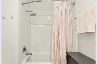 386 5th St #302, Jersey City, NJ 07302 - Photo 17