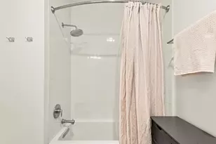 386 5th St, Jersey City, NJ 07302 - Photo 17