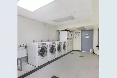 761 Avenue A #15, Bayonne, NJ 07002 - Photo 9