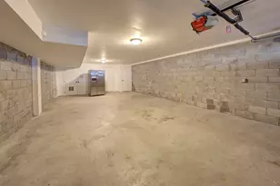 8905 Grand Ave, North Bergen, NJ 07047 - Photo 27