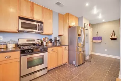 610 Newark St #8F, Hoboken, NJ 07030 - Photo 7