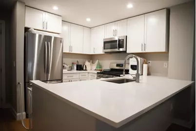 403 Hancock Ct #403, Edgewater, NJ 07020 - Photo 3