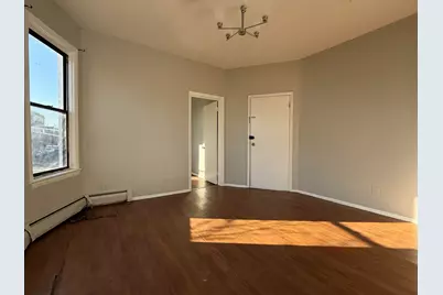 846 Broadway #2R, Bayonne, NJ 07002 - Photo 3