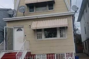 186 McAdoo Ave, Jersey City, NJ 07305 - Photo 1