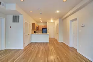 704 Clinton St, Hoboken, NJ 07030 - Photo 7