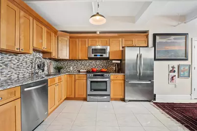 300 Communipaw Ave #32, Jersey City, NJ 07304 - Photo 11