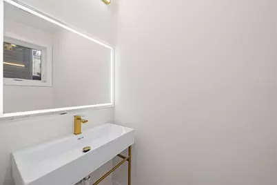 249.5 Halladay St #1, Jersey City, NJ 07304 - Photo 13