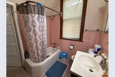 155 Mallory Ave, Jersey City, NJ 07304 - Photo 17