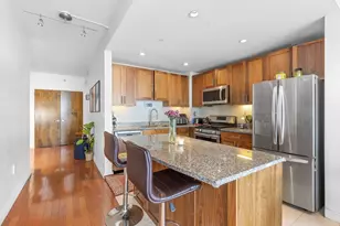 20 Newport Pkwy, Jersey City, NJ 07310 - Photo 13