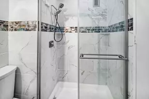 7004 Blvd E, Guttenberg, NJ 07093 - Photo 19